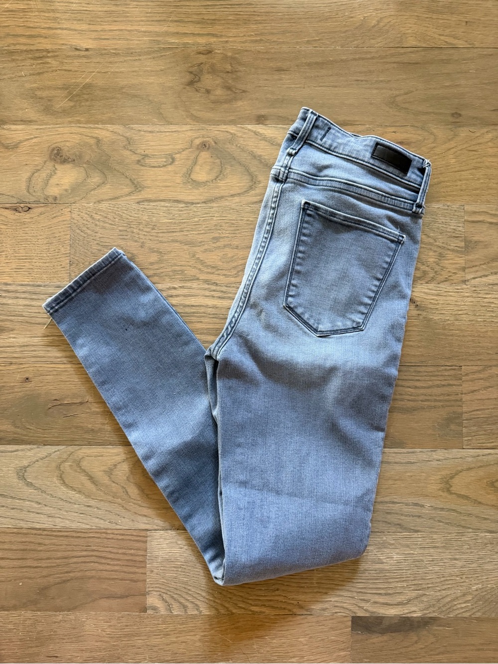 Abercrombie & Fitch Simone high rise super skinny jeans Grey Sz 27 / 4